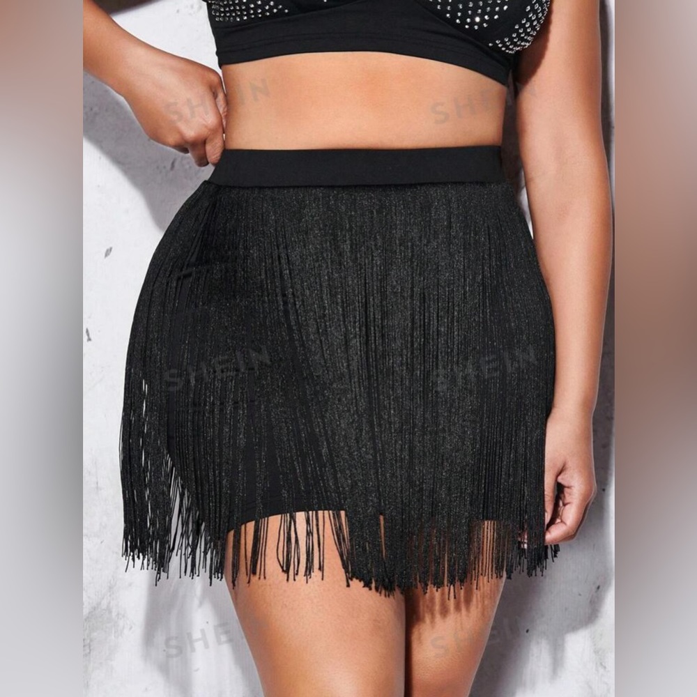 SHEIN BAE Plus Fringe Trim Bodycon Skirt~ NWT 😍🔥